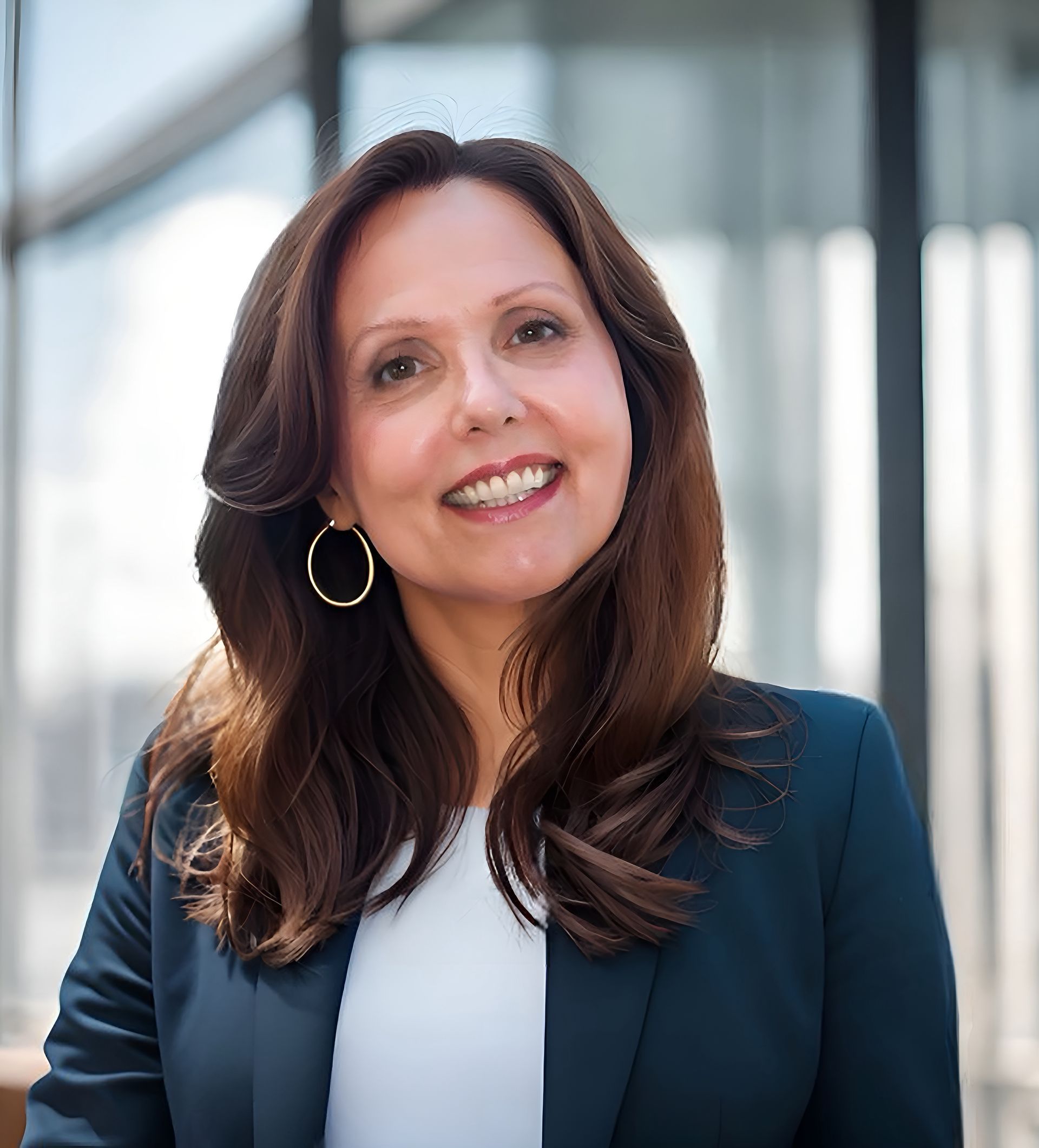Robyn Deering headshot